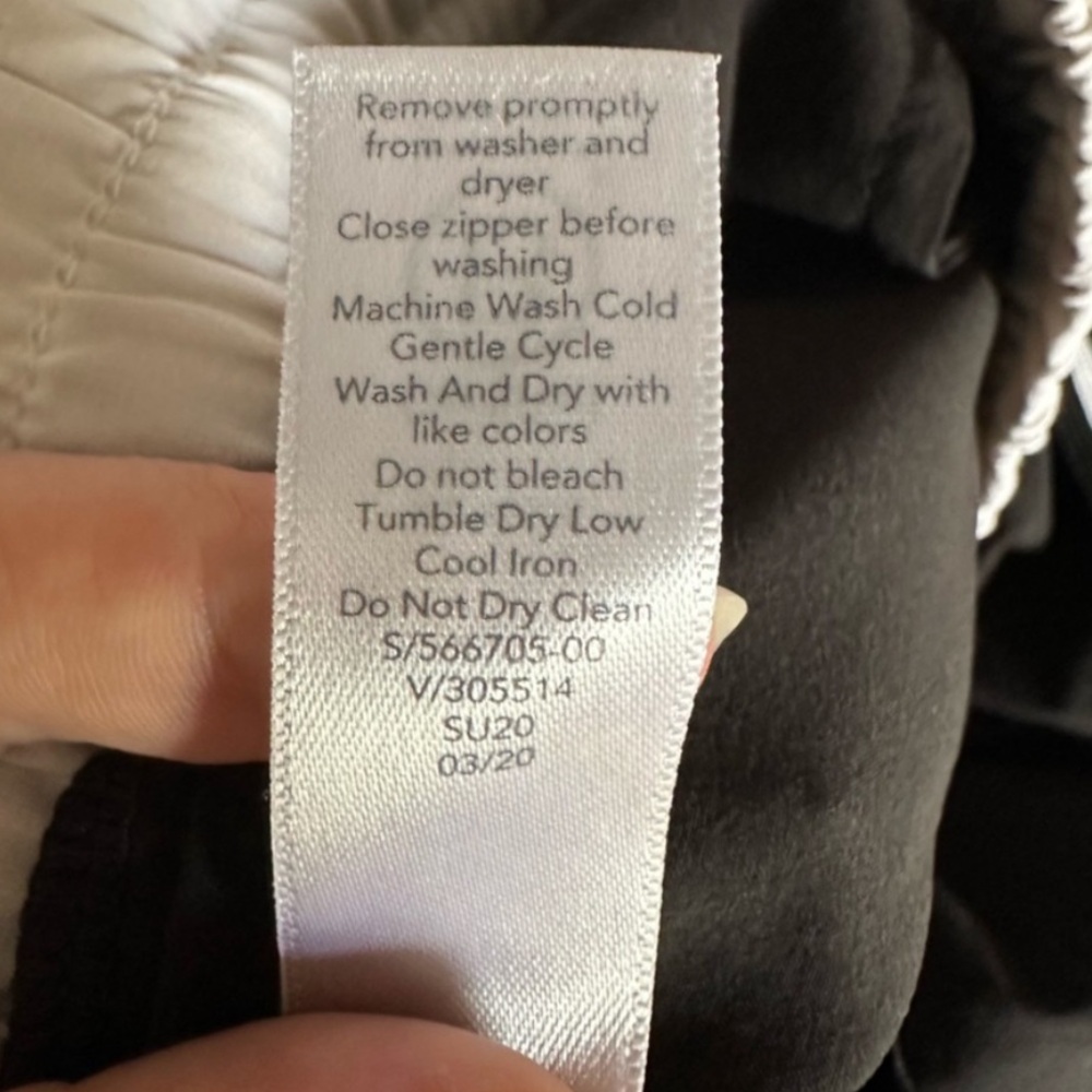 Athleta Brooklyn jogger 6 white trim - Picture 6 of 9
